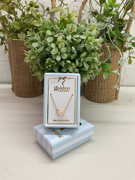 18k Gold Necklace with Oval Stone