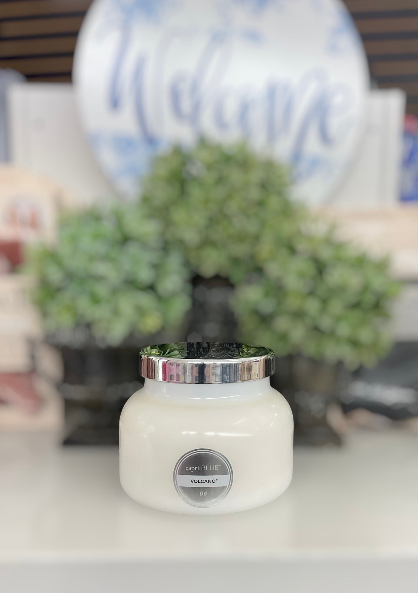 Capri Blue White Volcano 19oz Candle