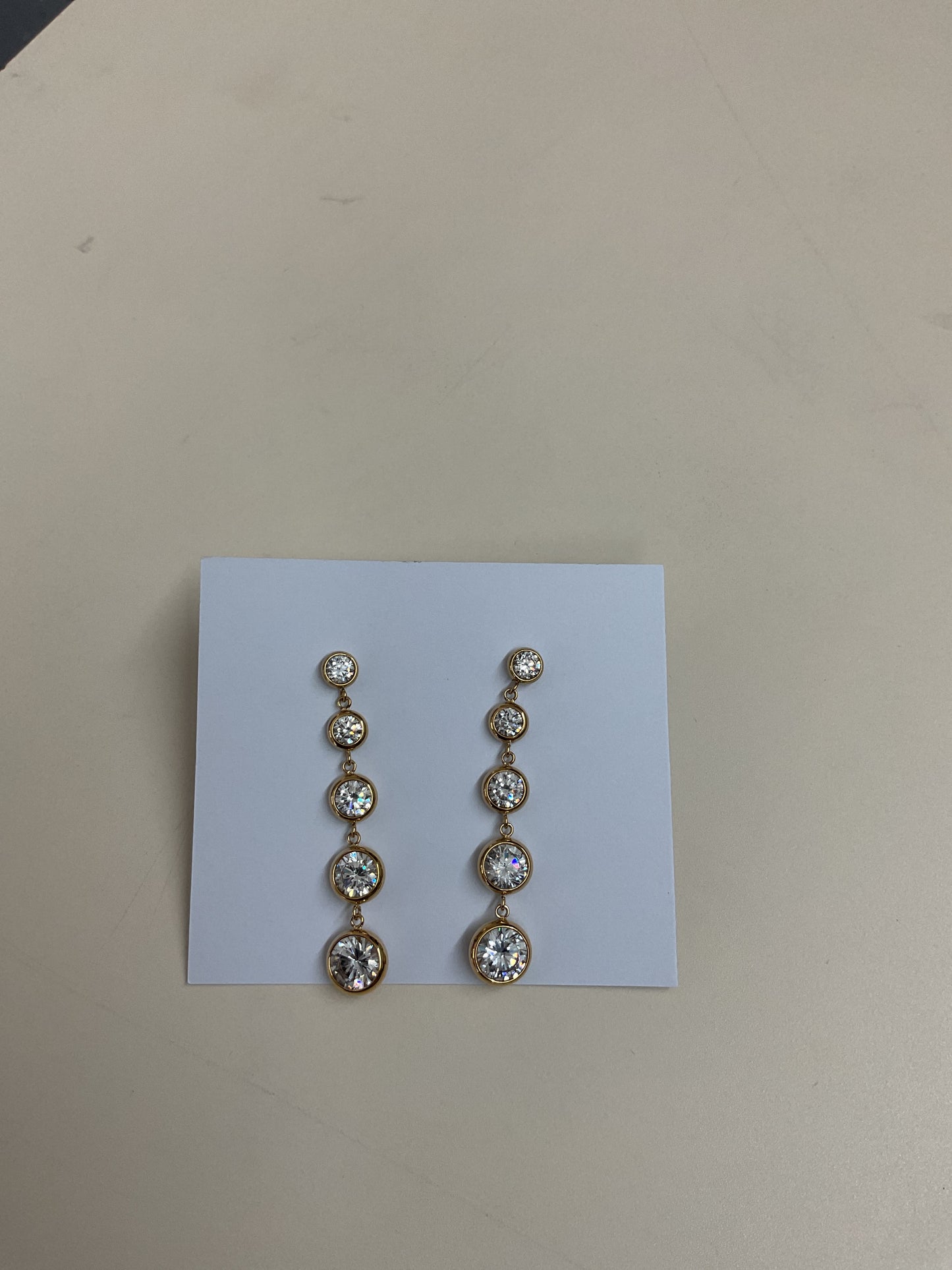 Chan Sutt Pearls Polly Earrings