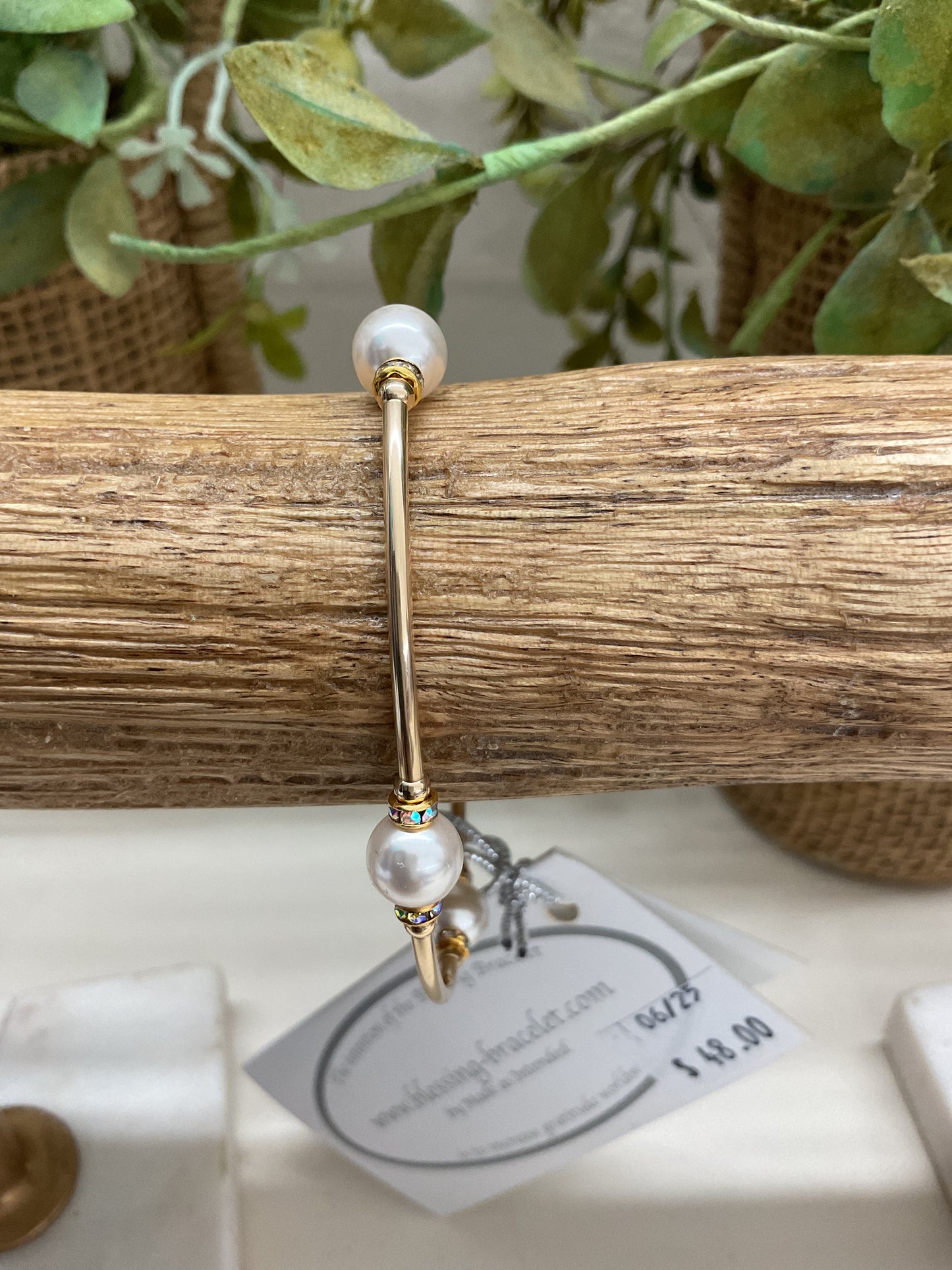 Small Pearl Iridescent Blessing Bracelet