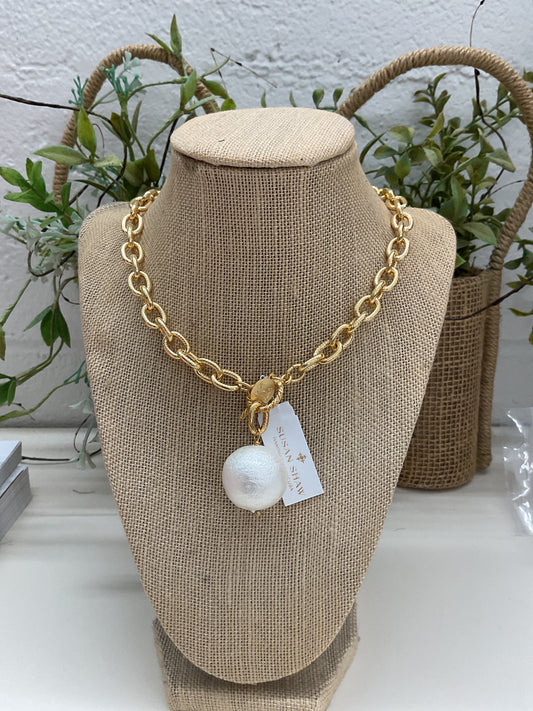 Susan Shaw Pearl Necklace