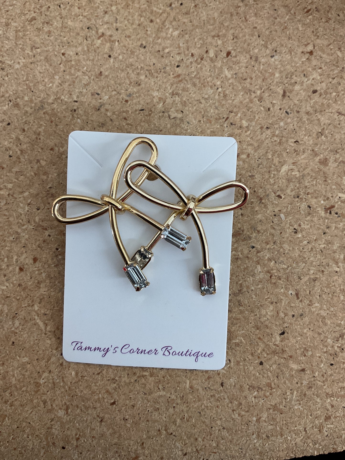 Gemstone End Bows