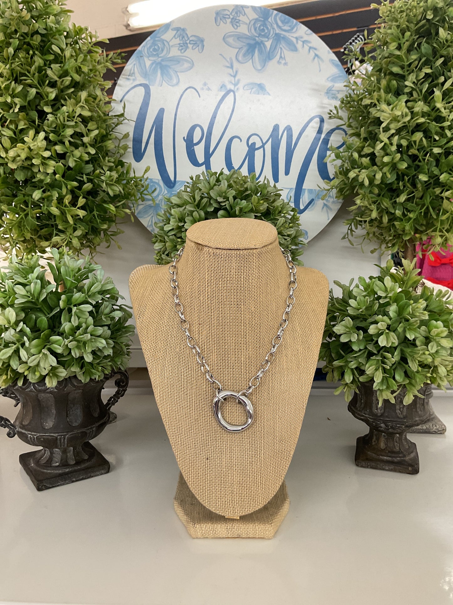 Chan Sutt Pearls The Scotty Silver Necklace