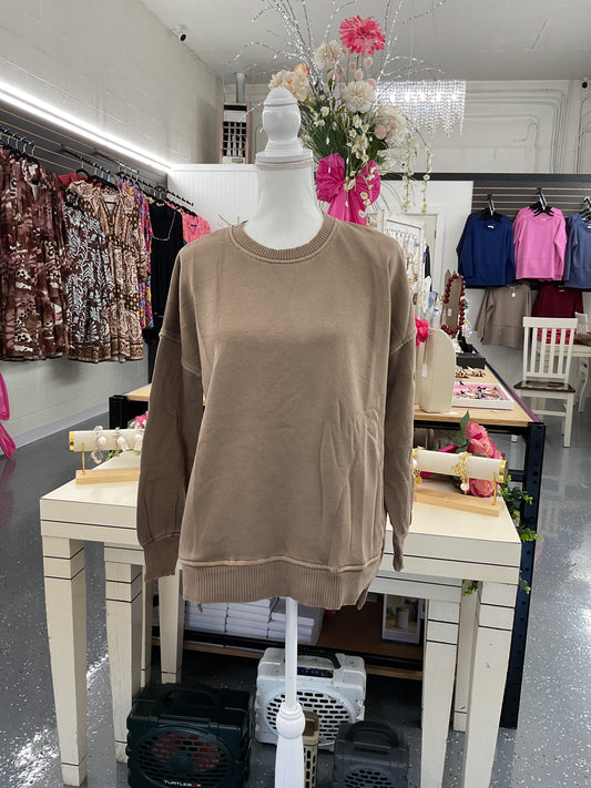 Pigment Dyed Hi Low Sweatshirt Mocha