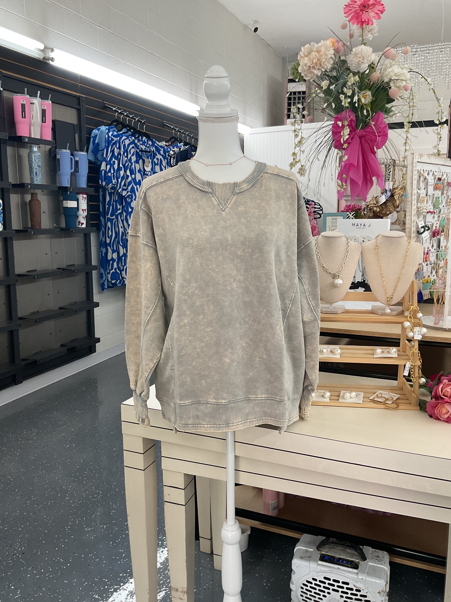 Stonewashed Ridge Sweatshirt