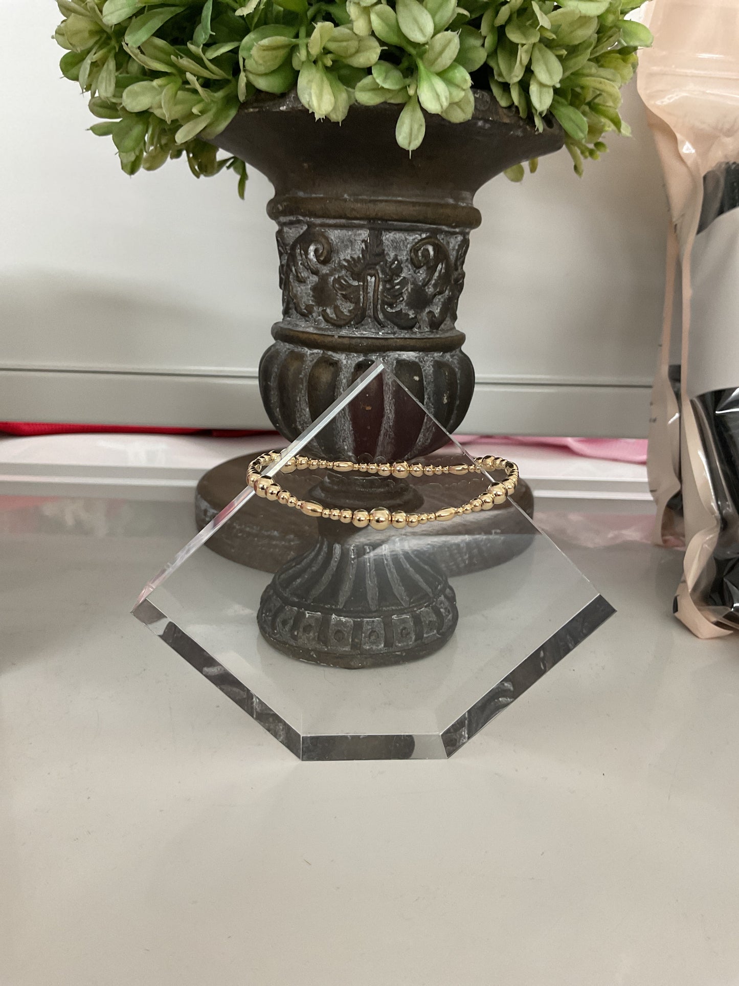 BB Demi Bracelet Gold 6.5”