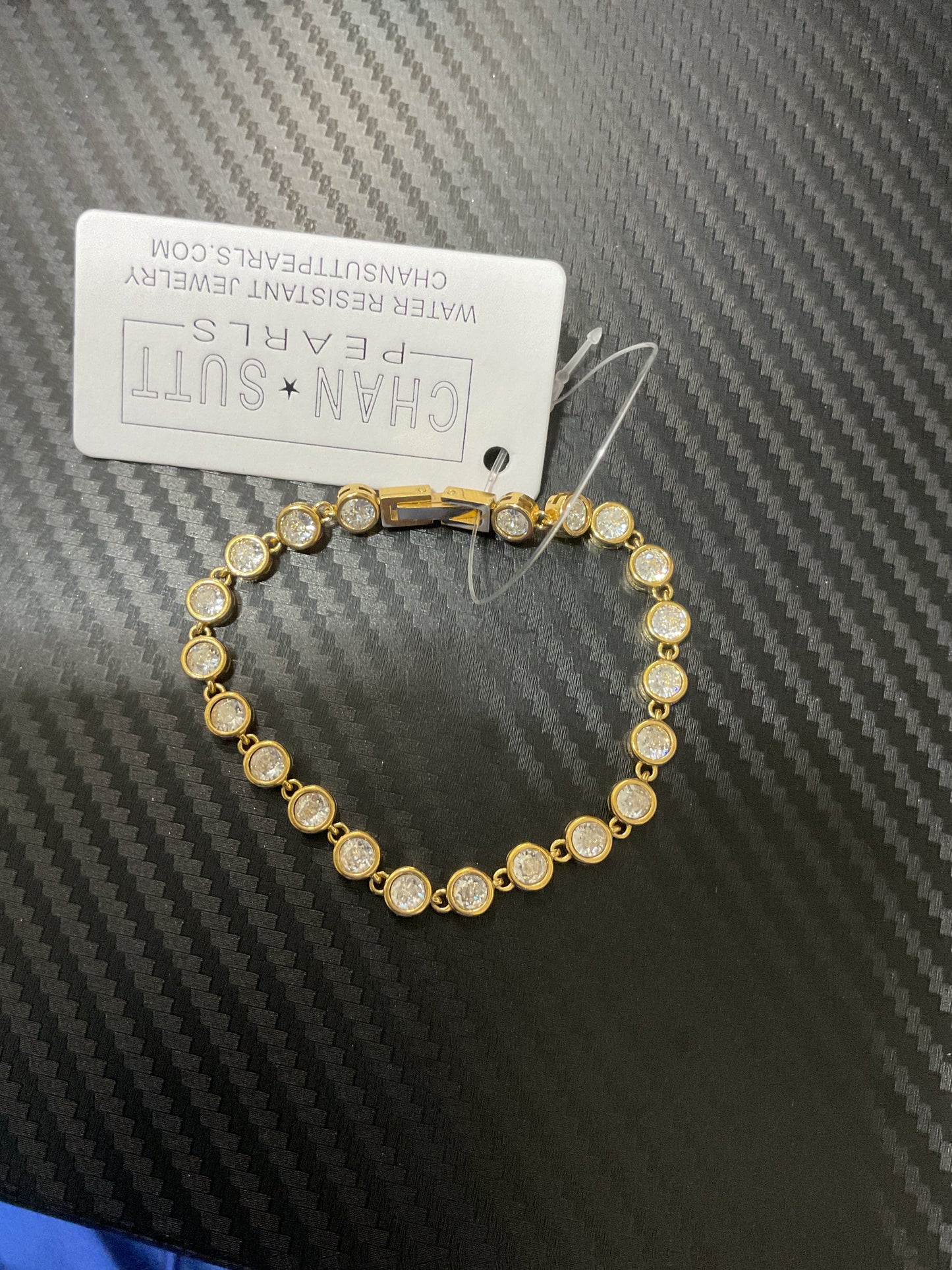 Chan Sutt Pearls Clear Stone Bracelet