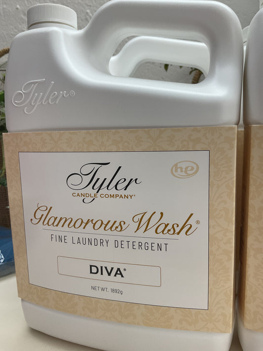 Diva 1/2 Gallon Glamorous Wash 1892g