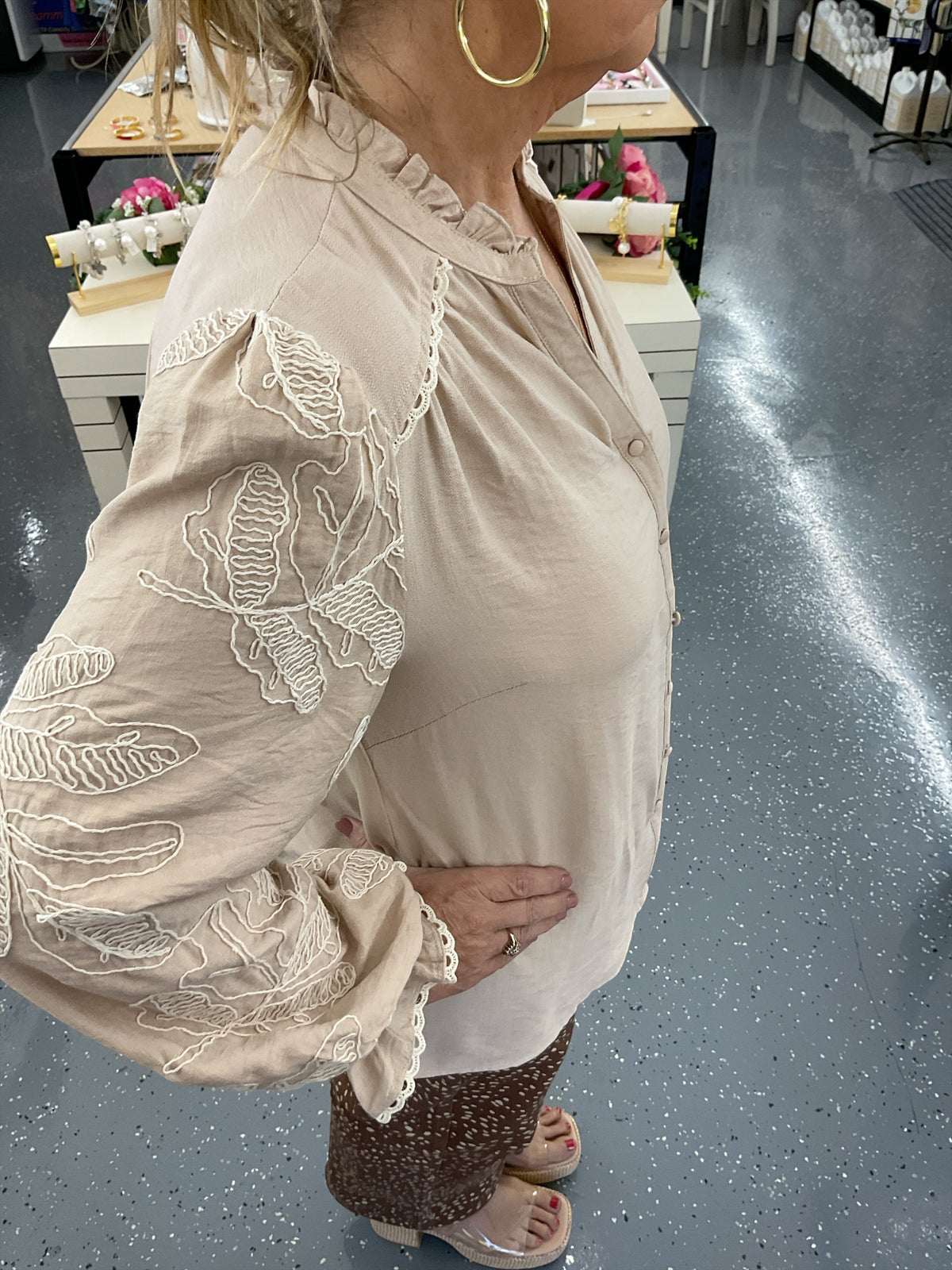 UM Champagne Bloom Blouse