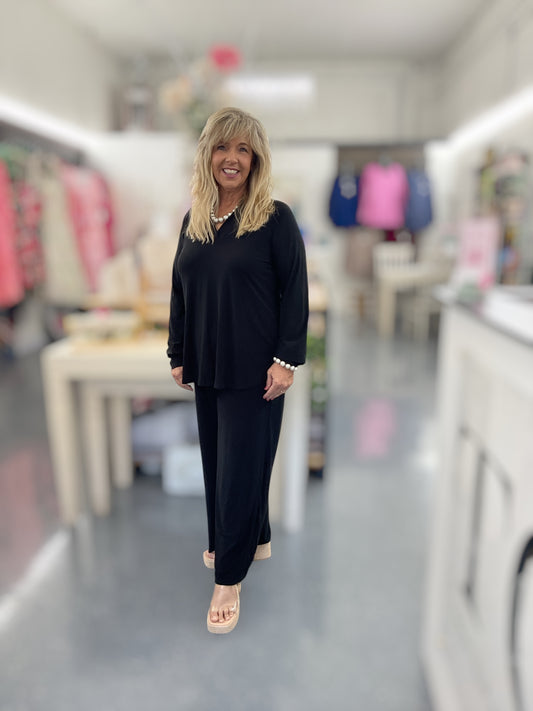 The Essential Black Set