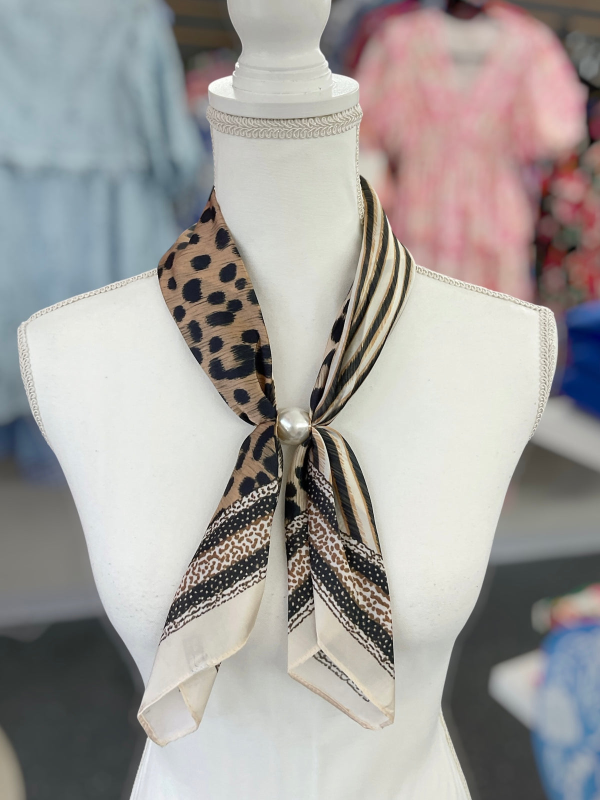 Wild At Heart Magnetic Scarf