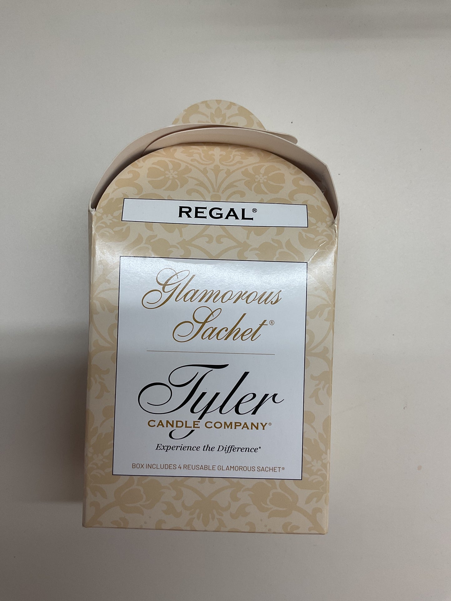 Regal Glamorous Sachets
