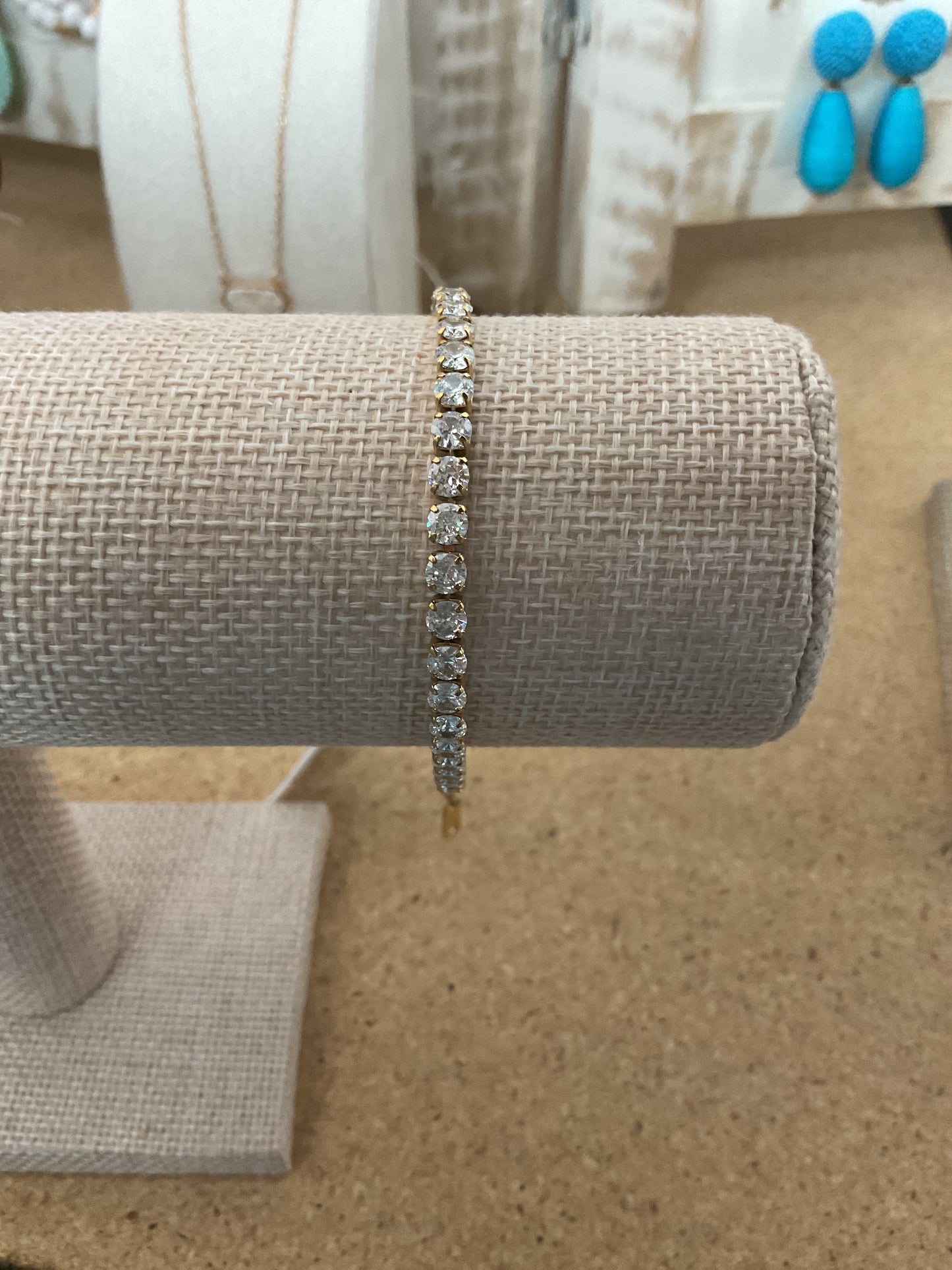 Chan Sutt Pearls Tennis Bracelet
