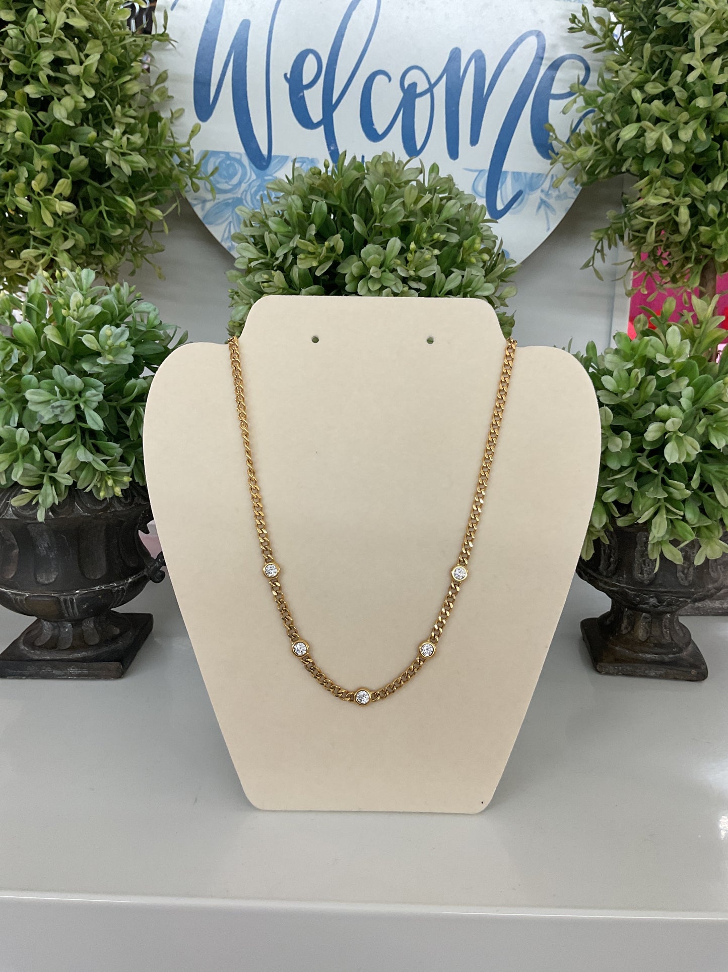 Chan Sutt Pearls Gold Blair Necklace