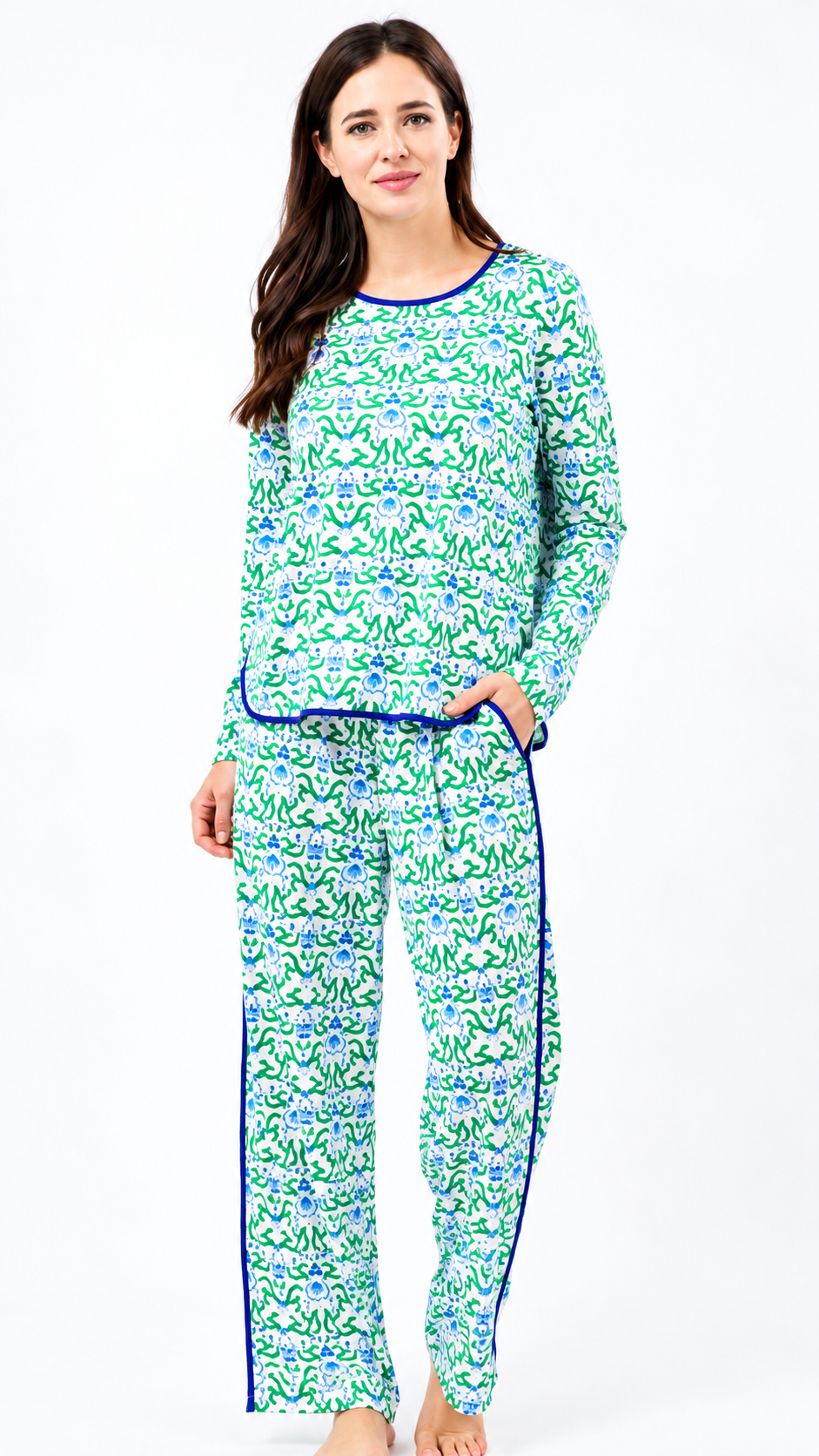 MS Garland Tapestry Melody Pajamas