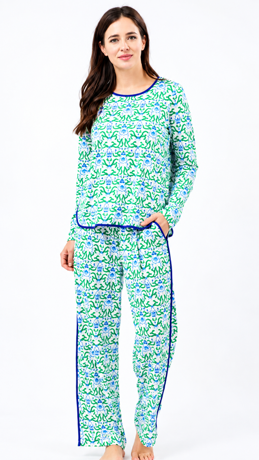 MS Garland Tapestry Melody Pajamas