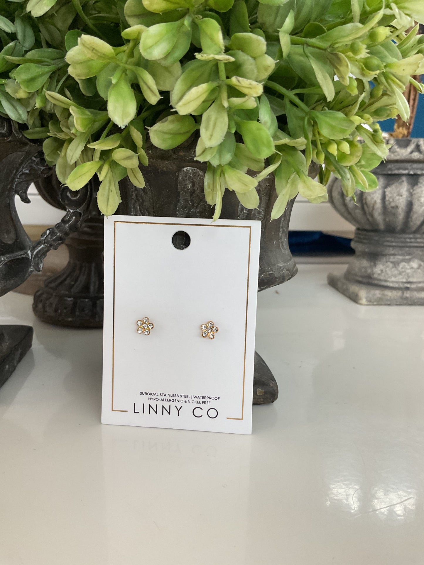 Linny Flower Studs