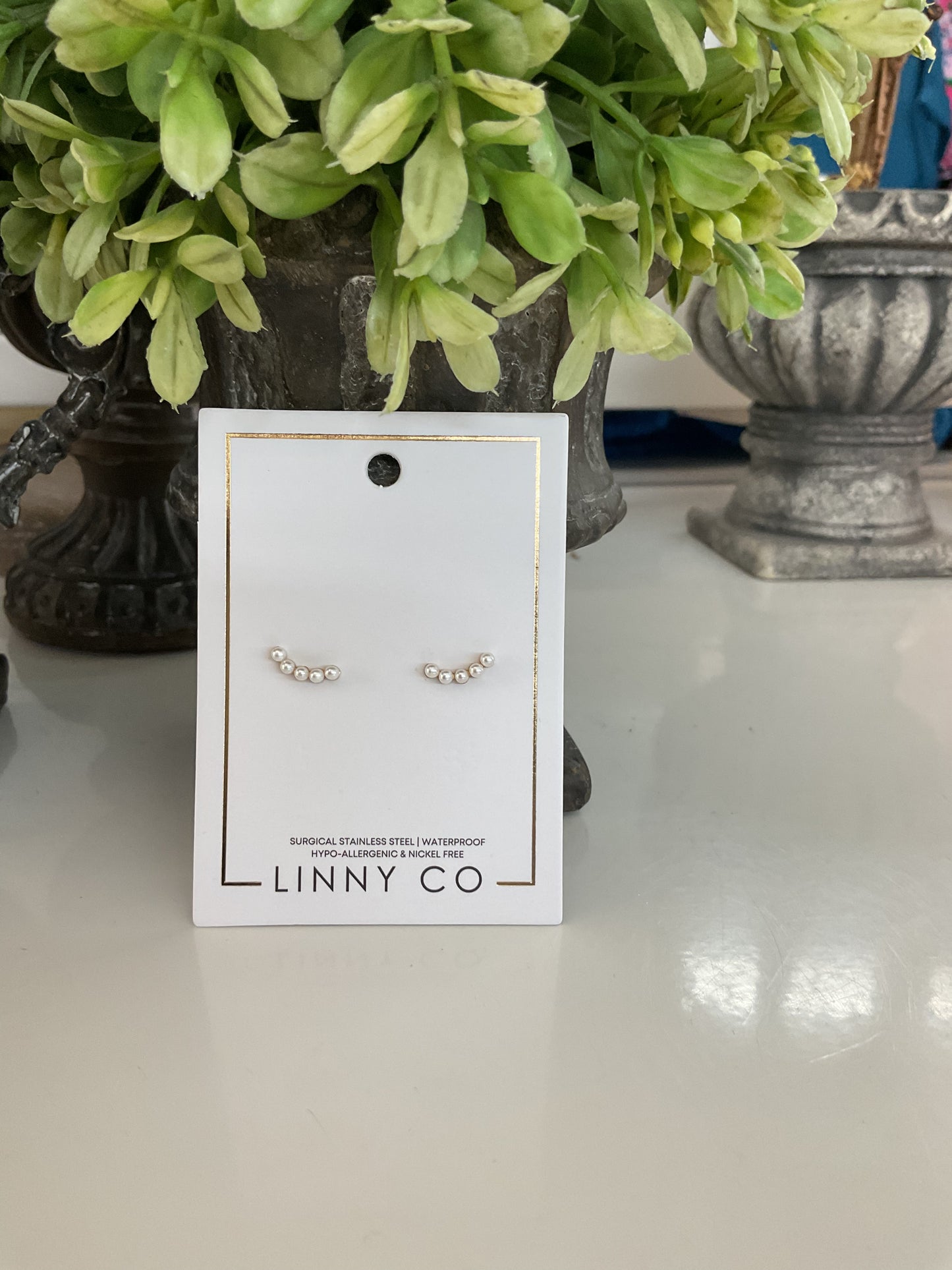 Five Pearl Curve Earrings