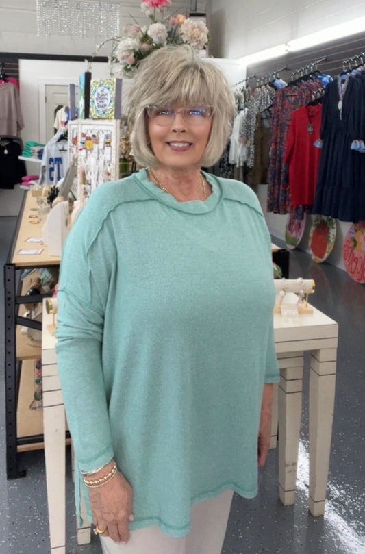 Hacci Exposed Seam Hi Low Tee K Green