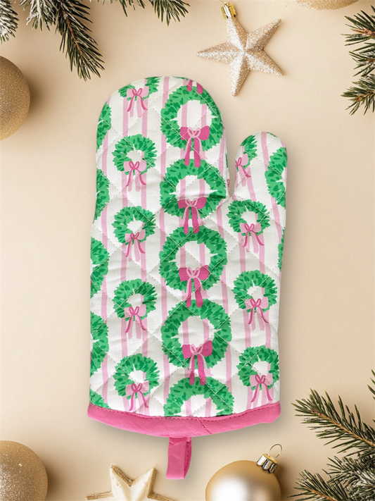 Rosy Wreath Oven Mitt
