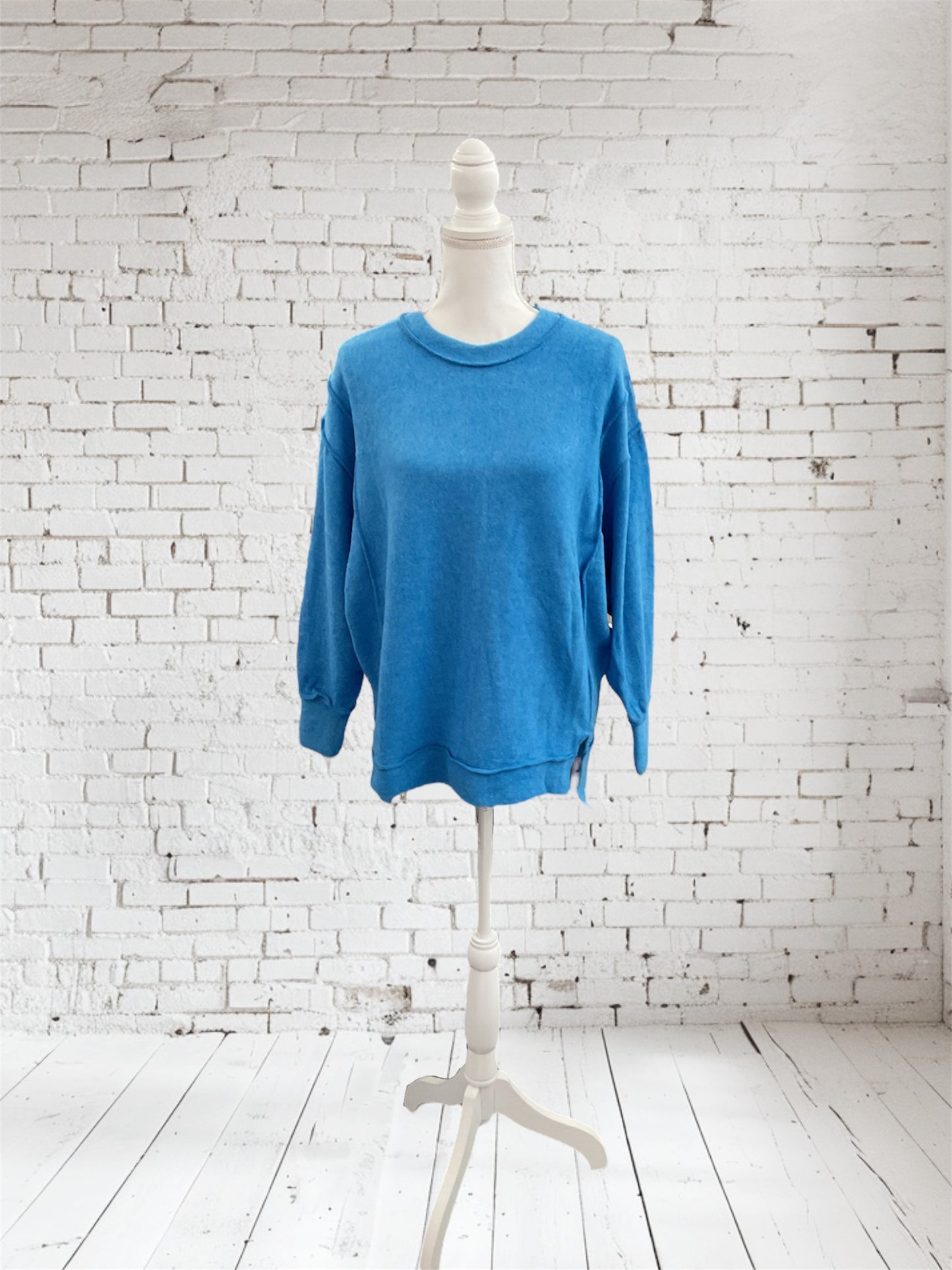 Brushed Hacci Sweater Ocean Blue